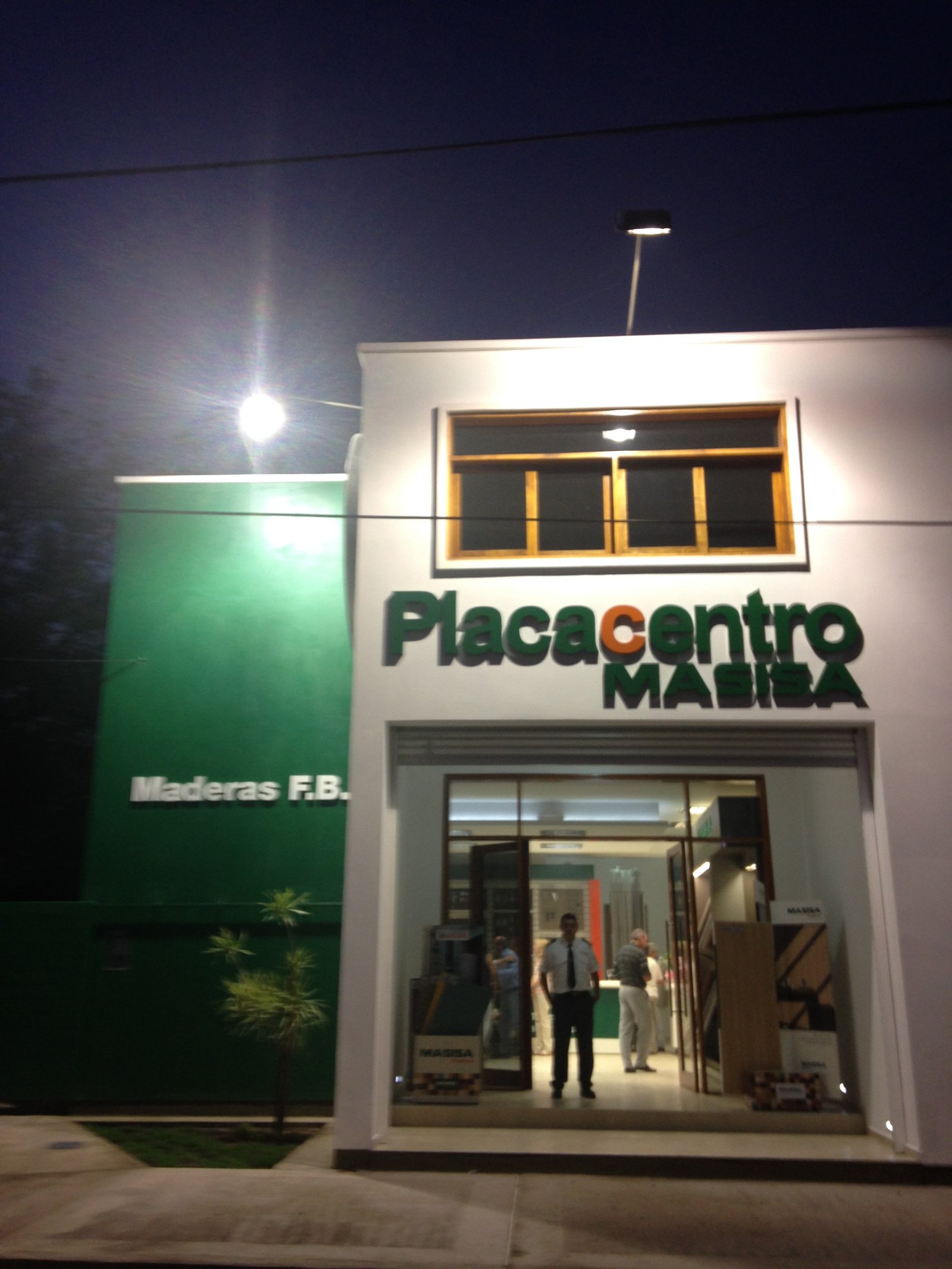 Masisa-Placacentro03