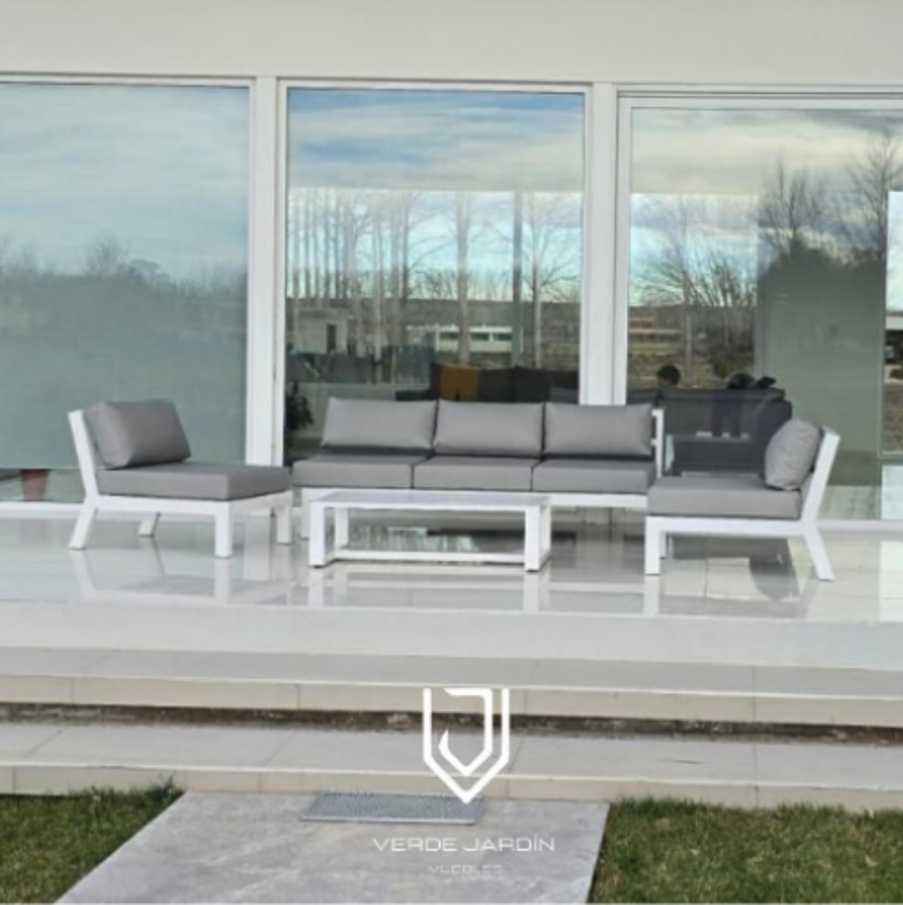 Muebles de exterior modernos