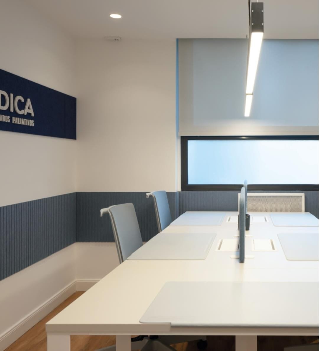 equipamiento de oficina